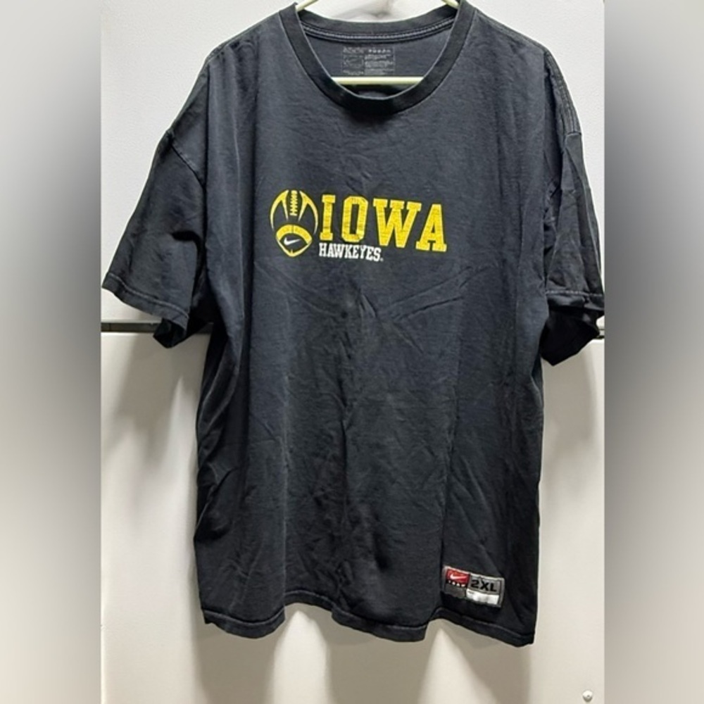 🏜️Nike Iowa Hawkeyes Black Cotton Football Team T-shirt